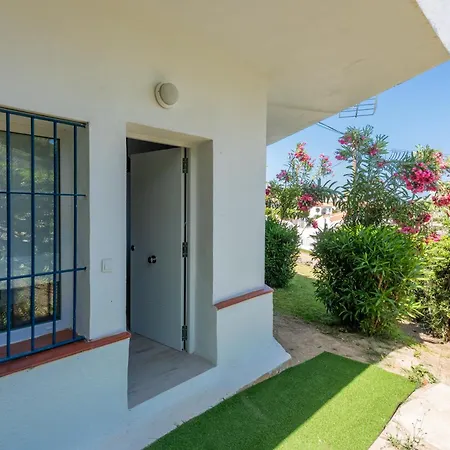 Apartment Playa Guadiaro - 2 Min To *